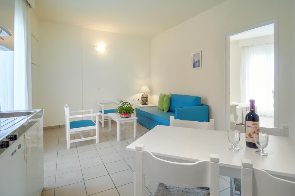 Mare Hotel Apartments Agios Nikolaos  Exterior photo